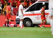 开云体育入口-包含球员因伤提前离场，对球队有所影响的词条