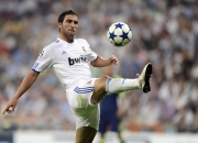 开云体育官网-暗夜极速，武切维奇在F1街道赛的钢铁防线