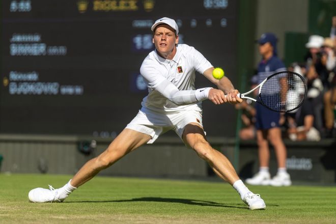 关于世界网球队险胜意大利网球队,克耶高斯统治全场的信息 关于世界网球队险胜意大利网球队,克耶高斯统治全场的信息