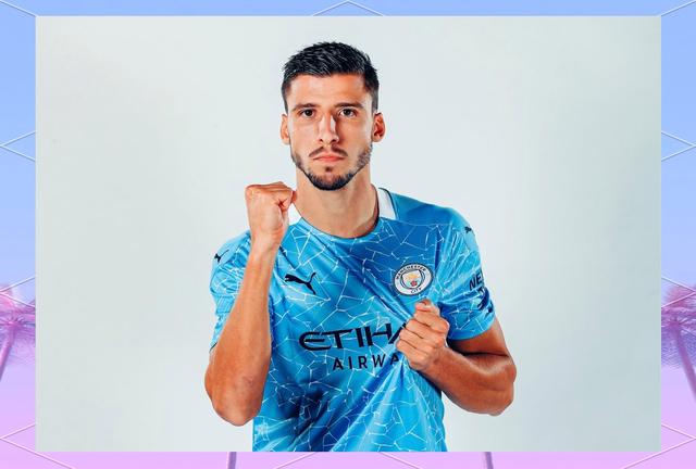 英超球队签下新后卫,提升防守实力 英超球队签下新后卫,提升防守实力