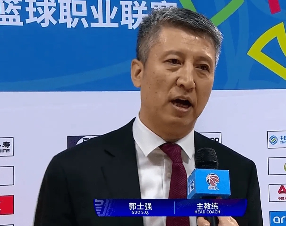 摩特队问题频出,主帅面临新一轮考验的简单介绍 摩特队问题频出,主帅面临新一轮考验的简单介绍