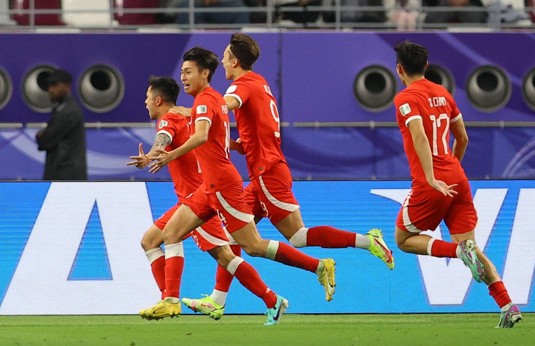 国际足球比赛中中国队展现出色实力 国际足球比赛中中国队展现出色实力