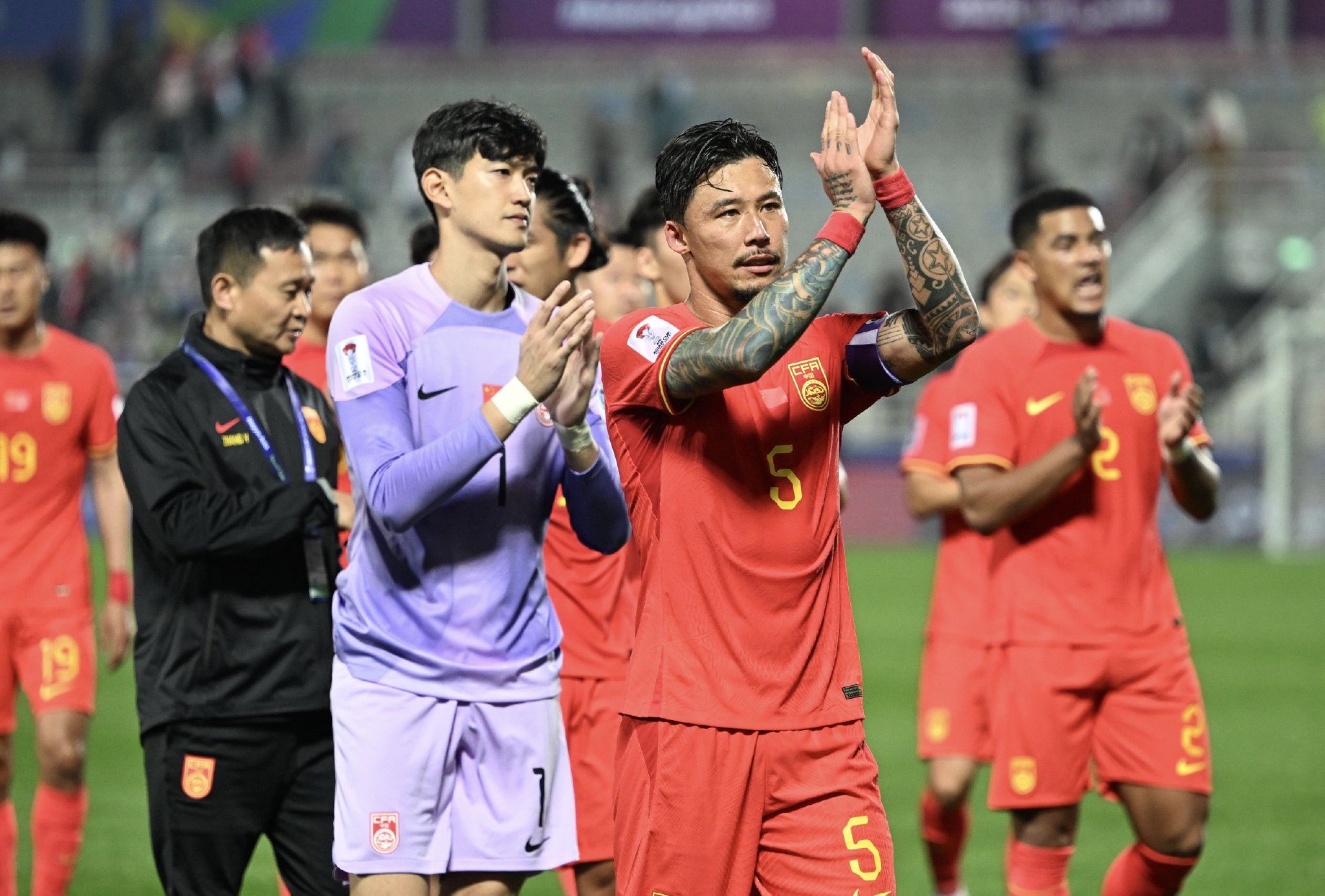 亚洲球队喜获胜利晋级下一轮 亚洲球队喜获胜利晋级下一轮