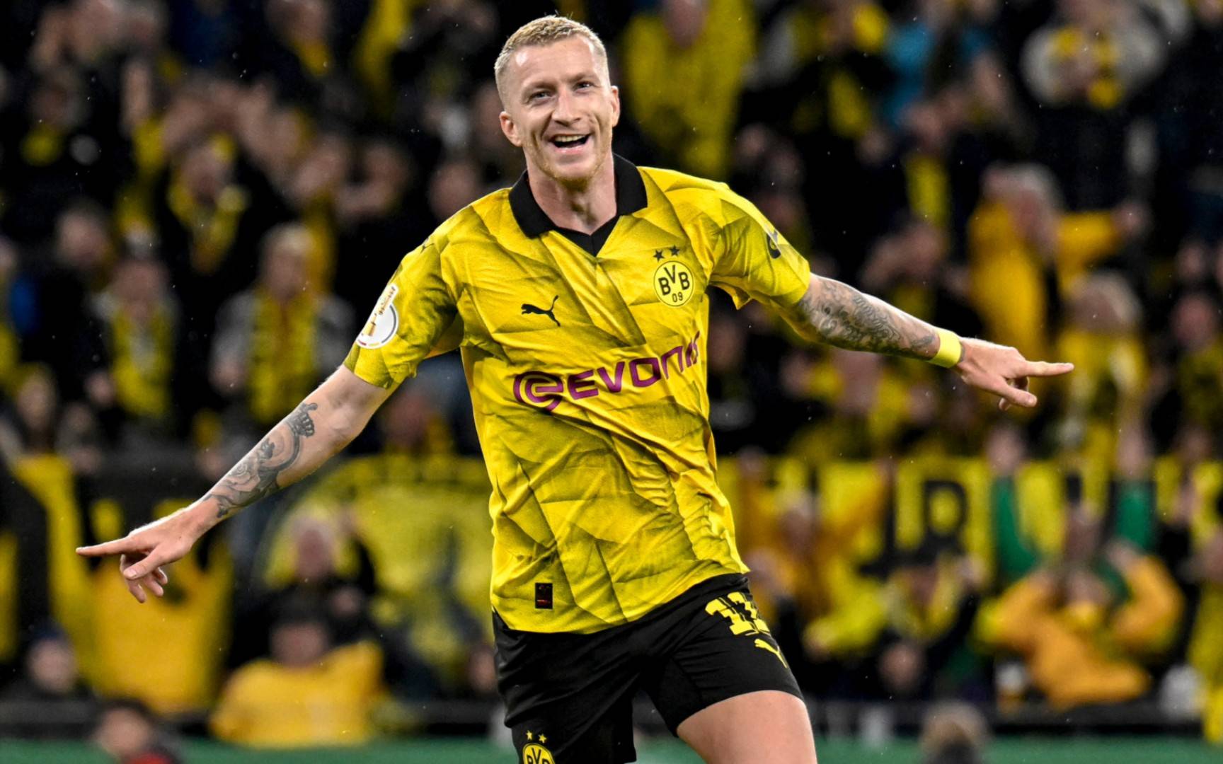 关于多特蒙德客场三球大胜,豪取三分的信息 关于多特蒙德客场三球大胜,豪取三分的信息