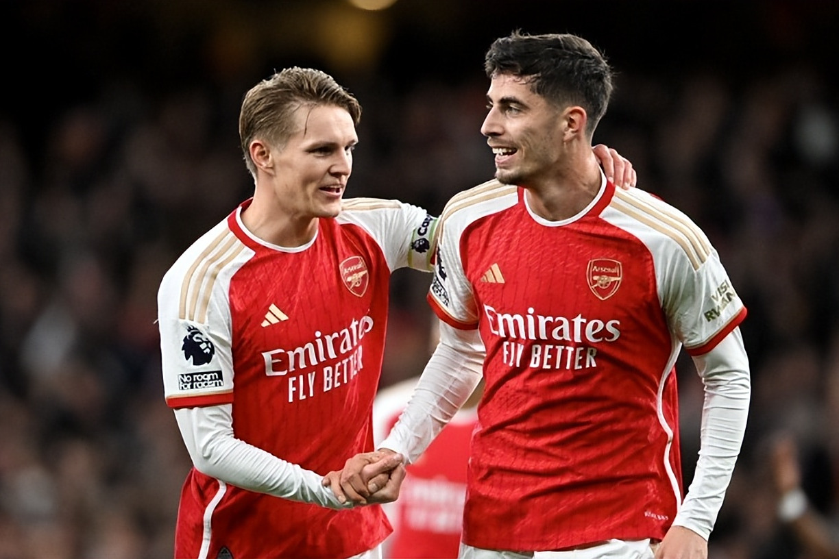 曼联完胜皇马,福登扛起全队 曼联完胜皇马,福登扛起全队