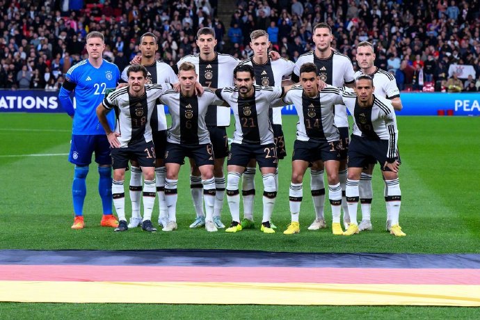 韩国力克英格兰,格纳布里带队取胜 韩国力克英格兰,格纳布里带队取胜